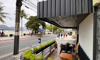 Imagem: 300M² de Área Construída