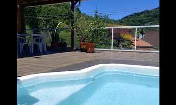 Imagem 1: 3 dormitórios, 1 suítes, 1 banheiros, 1150 vagas na garagem, 140M² de Área Construída