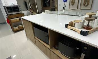 Imagem 6: 4 dormitórios, 4 suíte, 3 vagas na garagem, 180M² de Área Construída