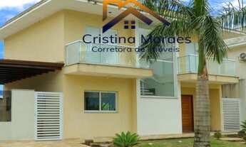 Imagem: Casa na praia com piscina em condomínio