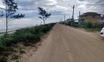 Imagem 2: Excelente terreno com 360,00m², medindo 12x30, ótima localização, próximo ao mar