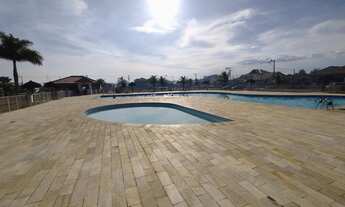 Imagem 4: Excelente terreno com 360m², dentro de condomínio com total infraestrutura, com piscina, á