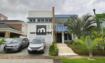 Imagem: Casa ampla com 4 dormitórios em condomínio