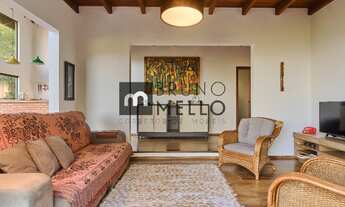 Imagem 4: Casa de 500 m² em meio a natureza com deck e piscina com vista panorâmica para o mar no Pâ