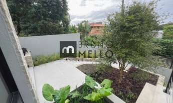 Imagem 4: Casa de altíssimo padrão com 420 m² e 4 suítes no Porto da Lagoa - Lagoa da Conceição/Flor