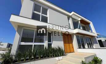 Imagem 3: Casa com 4 quartos, sendo 3 suítes e piscina no loteamento Villa Pamplona, Rio Tavares - F