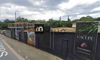 Imagem 6: Casa de 230 m² com 3 suítes e quintal com piscina em condomínio fechado em Cacupé - Florip