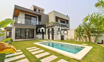 Imagem: Casa Exclusiva com 3 suítes e Piscina na