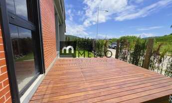 Imagem 7: Casa de arquitetura única com área total de 197 m² no Villa Pamplona, Rio Tavares - Florip