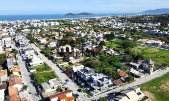 Imagem: Casa no Novo Campeche com 3 suítes e Piscina