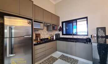 Imagem: Linda Casa com 03 Dormitórios no Condomínio