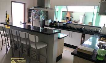 Imagem: Casa com 04 Dormitórios no Condomínio