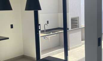 Imagem 3: Linda Casa de 03 Dormitórios sendo 01 suíte em Condomínio VILLAGE MONTONNE Salto SP