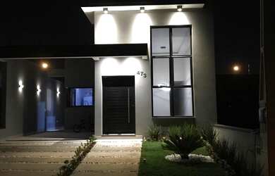 Imagem 2: Casa 03 Dormitórios, Sendo uma Suíte no Condomínio Guarujá em Salto SP