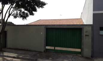 Imagem: Casa com 03 Dormitórios no Bairro Potiguara