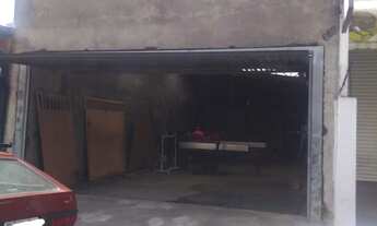 Imagem: Salão Comercial Casa Nos Fundos Com 4