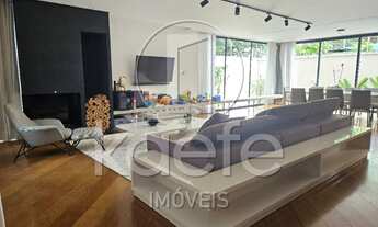 Imagem: Imperdível Casa de Luxo no Condomínio