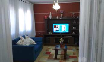 Imagem 2: Sobrado com salão comercial estuda permuta com casa térrea de menor valor