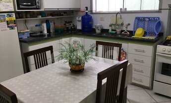 Imagem 6: Vila Scarpelli. Casa Térrea com 134,54m2. Reformada, com 2 dormitórios, sendo 1 suíte, tor