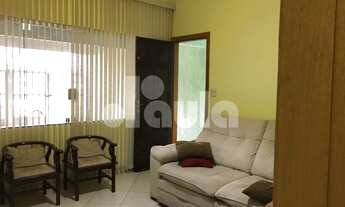 Imagem 2: Vila Scarpelli. Casa Térrea com 134,54m2. Reformada, com 2 dormitórios, sendo 1 suíte, tor