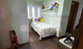 Imagem 4: Sobrado extremamente confortável circundado de jardins com 500 metros de terreno