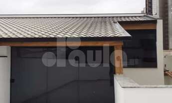 Imagem 3: Vale a pena conferir! Excelente Cobertura com 2 dormitórios suíte vaga. Escada interna