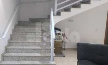 Imagem: Sobrado com 298 m² de área construída