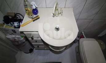 Imagem 4: Bairro Nova Gerty. São Caetano do Sul. 2 casas no terreno, com 254m2, ambas com 3 dormitór