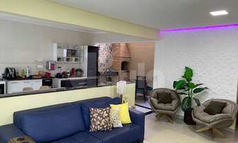 Imagem: Sobrado 189,00 m² de área útil, e 200