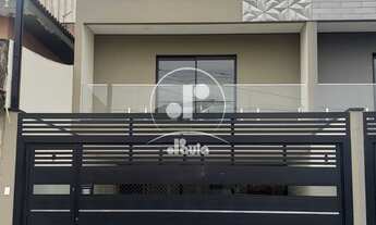 Imagem: Sobrado novo com 201m² de área útil