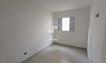 Imagem 3: Excelente sobrado ao lado da avenida Itamarati em Santo André com três dormitórios, suíte