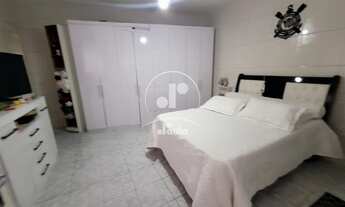 Imagem 7: Imperdível Casa à Venda em Santo André-SP, Vila Pinheirinho: 5 Quartos, 1 Suíte, 3 Salas