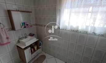 Imagem 5: Sobrado grande, com 04 quartos, sendo 01 suíte, 02 banheiros, Comodos amplos, entrada de l