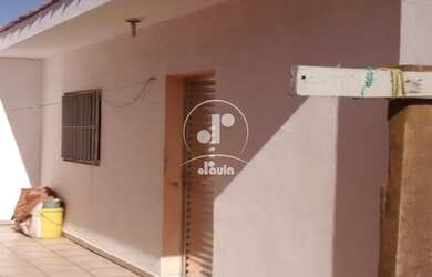 Imagem 4: Terreno com 3 casas no local no Bairro Paraíso