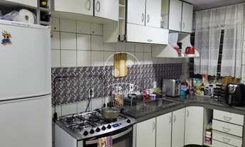 Imagem 2: Casa à venda com quatro dormitórios, dois banheiros, cozinha planejada, duas vagas de gar