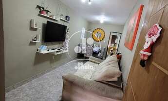 Imagem 7: Casa à venda com quatro dormitórios, dois banheiros, cozinha planejada, duas vagas de gar