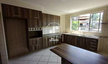 Imagem 2: Duas residências , 1ª casa , 3 quartos sendo um suíte, 2 vagas 2ª casa, 1 quarto , sala