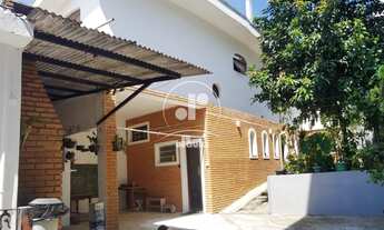 Imagem 4: Terreno com duas residências construção de 424,00 m² e terreno 400,00m² sendo 10x40 Bair