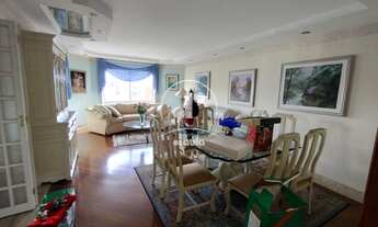 Imagem 2: Apartamento a venda com 190m², Mobiliado, 3 Quartos, 3 Vagas de garagem no Centro de Santo