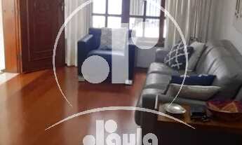 Imagem 2: Sobrado a venda no Bairro Jardim, 221m², 5 dormitorios, 2 salas, 2 banheiros e 1 lavabo, 2