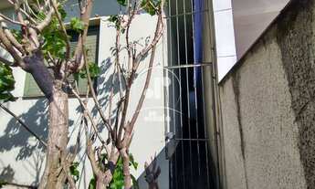 Imagem 3: Casa a venda com terreno de 400m2 sendo 10m2 de frente x 40m2, casa térrea 02 quartos, 2 v