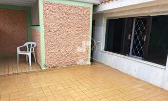 Imagem 3: Linda casa de 248m² a venda! com 2 quartos, 2 banheiros e área de churrasqueira