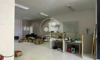 Imagem 6: Loja Comercial com 253m2, Divido em 5 Salas, com estrutura para escritório,04 vagas na Vil