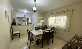 Imagem 7: Vila Humaita. Sobrado com 199m2, 3 dormitórios, 2 vagas, quintal lateral e ampla dependên