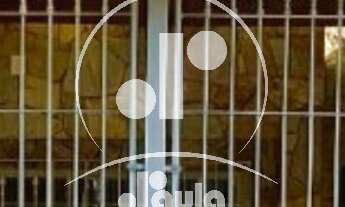 Imagem 2: Sobrado com dois dormitórios dois banheiros 2 vagas, Edícula com três cômodos, banheiro c