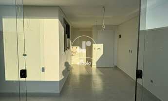 Imagem 2: Cobertura com dois dormitórios sendo um com suíte, sala, cozinha,área de serviço, elevador