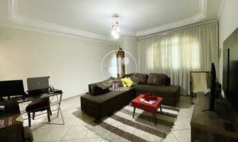 Imagem 4: Sobrado a venda com 205 m², 3 suítes, 5 vagas de garagem no bairro Bangú em Santo André