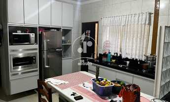 Imagem 3: Casa térrea no Parque da Nações, 2 dormitórios sendo 1 suite, garagem com 4 vagas, quinta