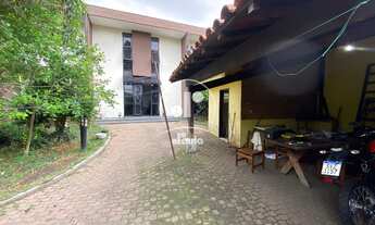 Imagem 3: Sobrado e salão comercial no terreno de 564,00m2 e 367,00m2 de construção. 3 quartos, send