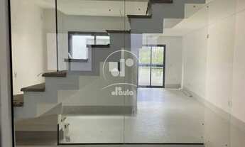 Imagem 2: Sobrado a venda com 300?, elevador, 3 suítes, 5 banheiros, 5 vagas, na Vila Alpina, Santo